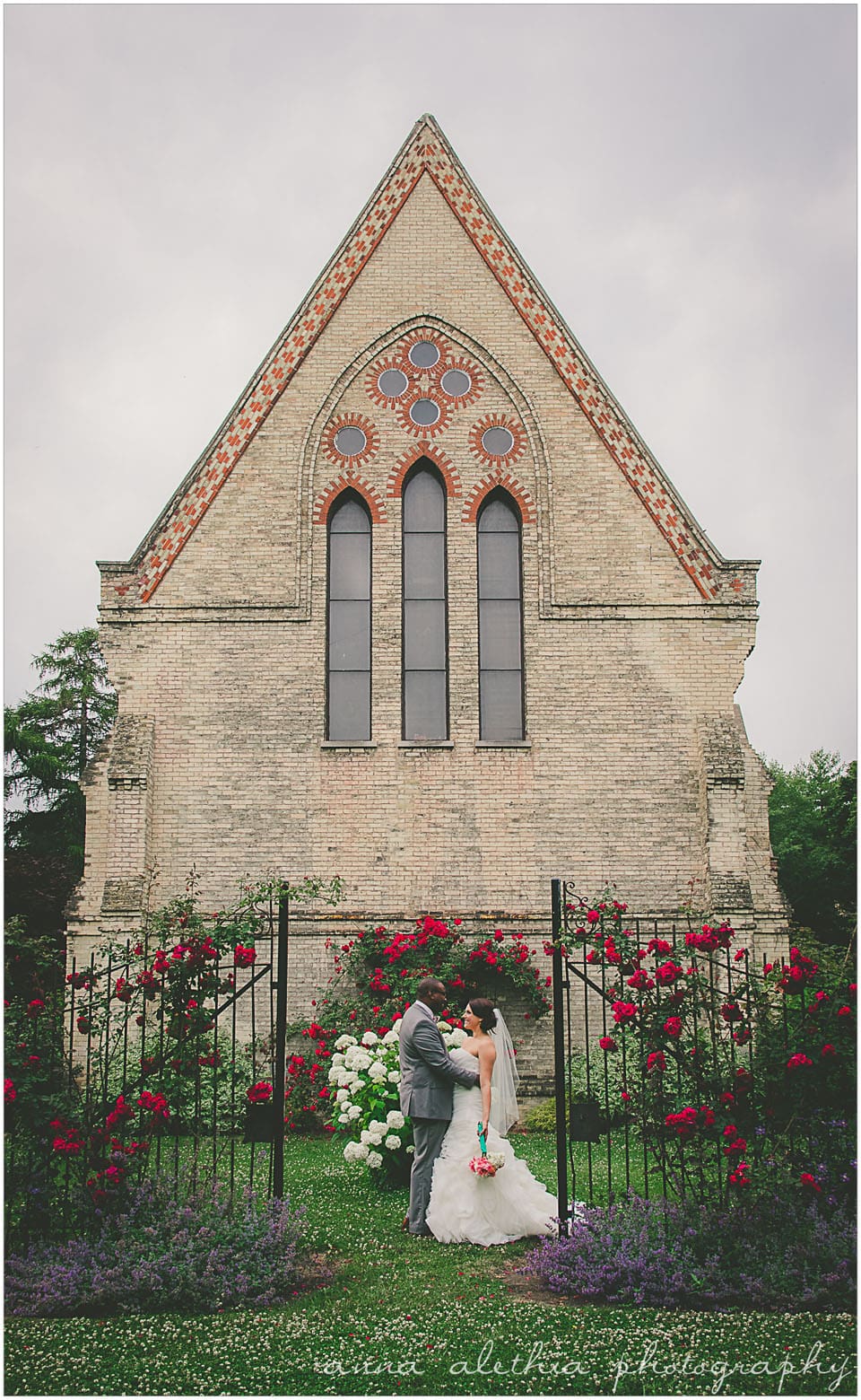 First Presbyterian Church Racine WI wedding photographer