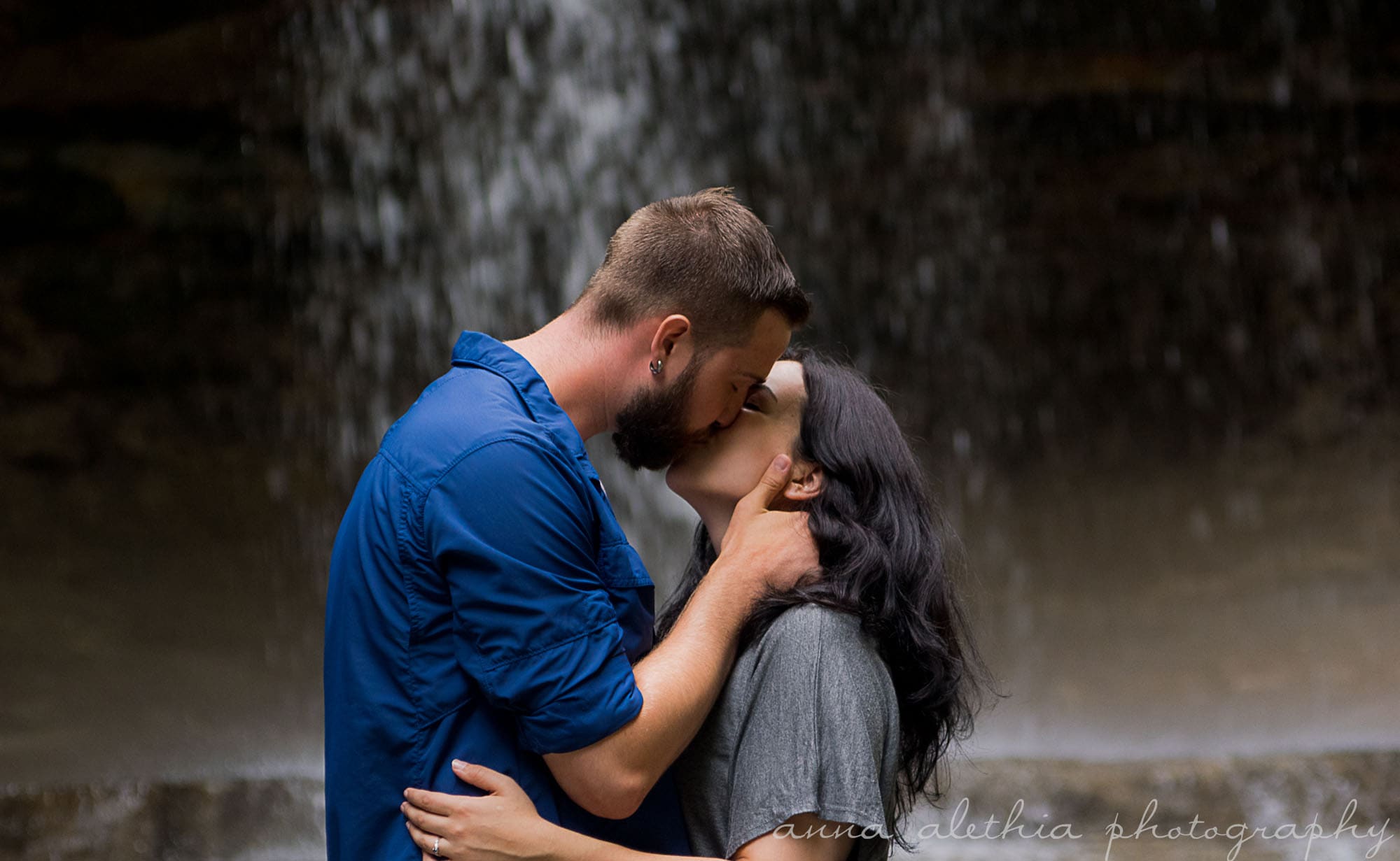 Starved Rock Engagement Photographer