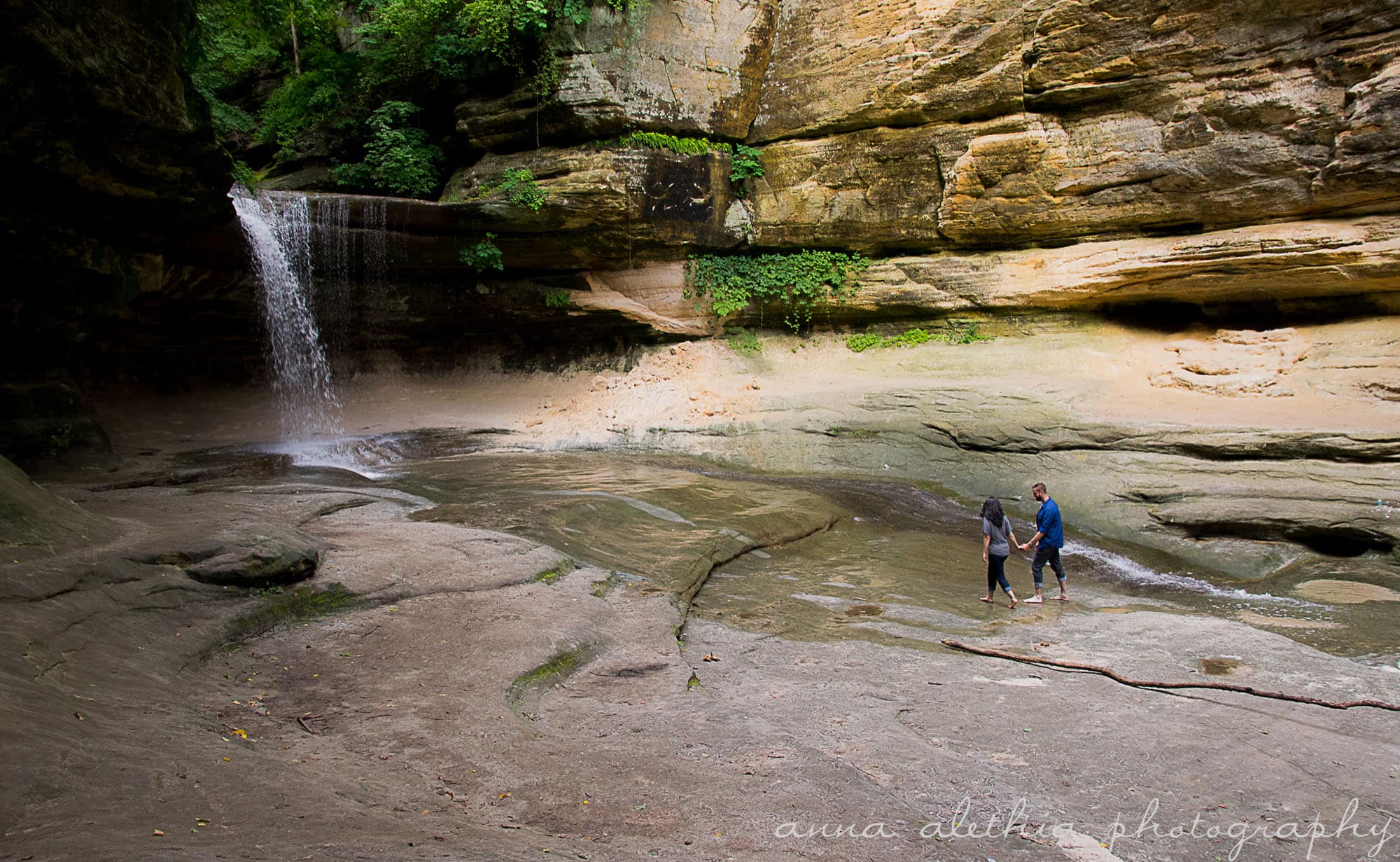 Starved Rock Engagement Photographer